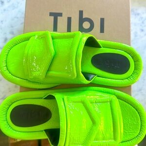 TIBI beryen size 40 neon green. Worn once. Perfect condition